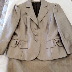 Professional skirt suit jacket set